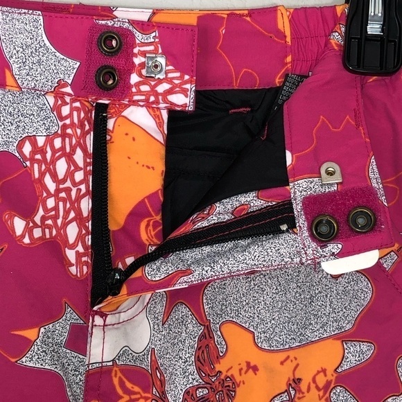 Roxy Girls Abstract Barbie Pink Camo Floral Combo Printed Snow Pants size M (10) - Picture 4 of 14